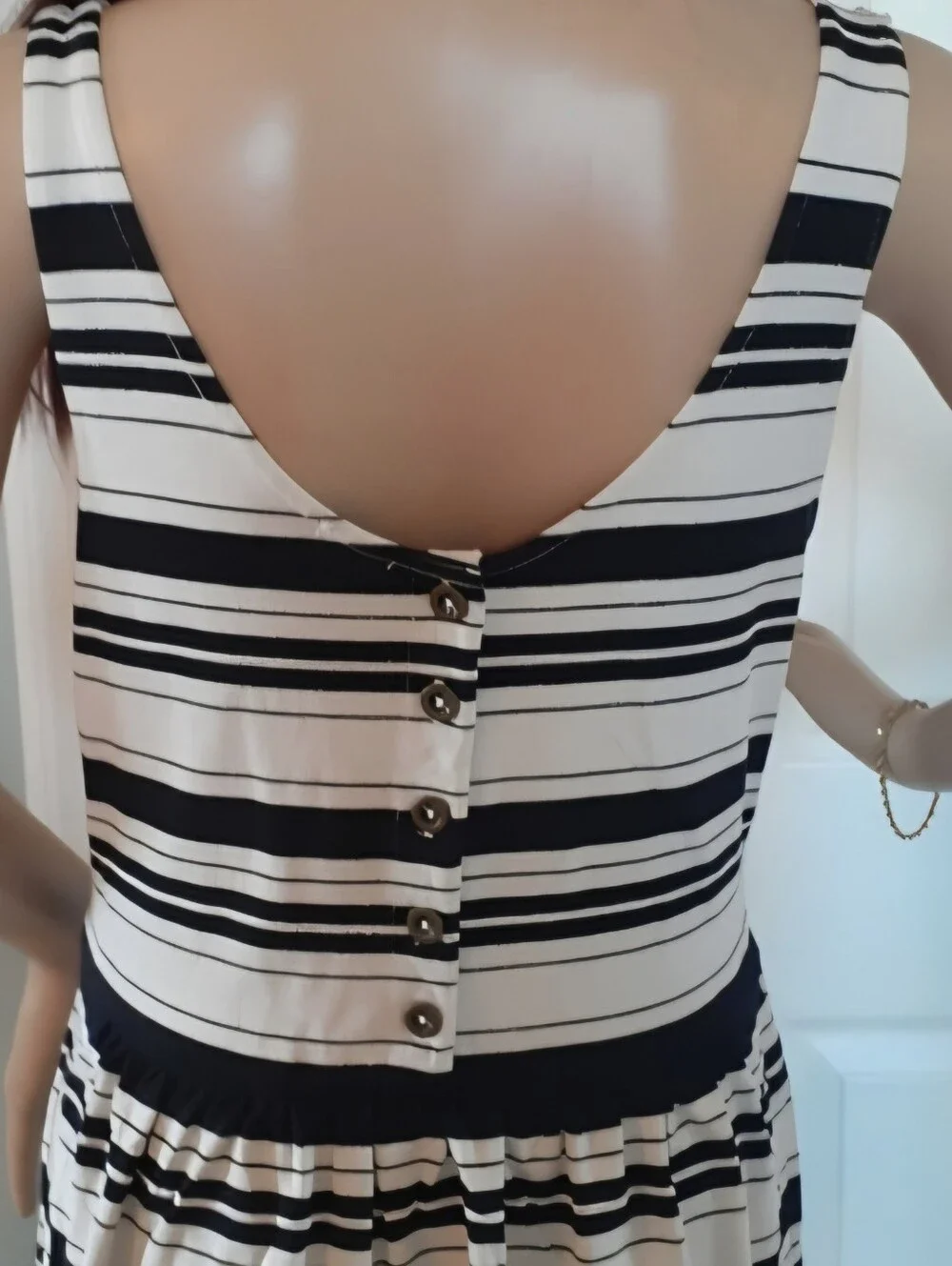J. CREW Villa Striped Cream Black Sleevless Tank Dress Back Button Womens Size M